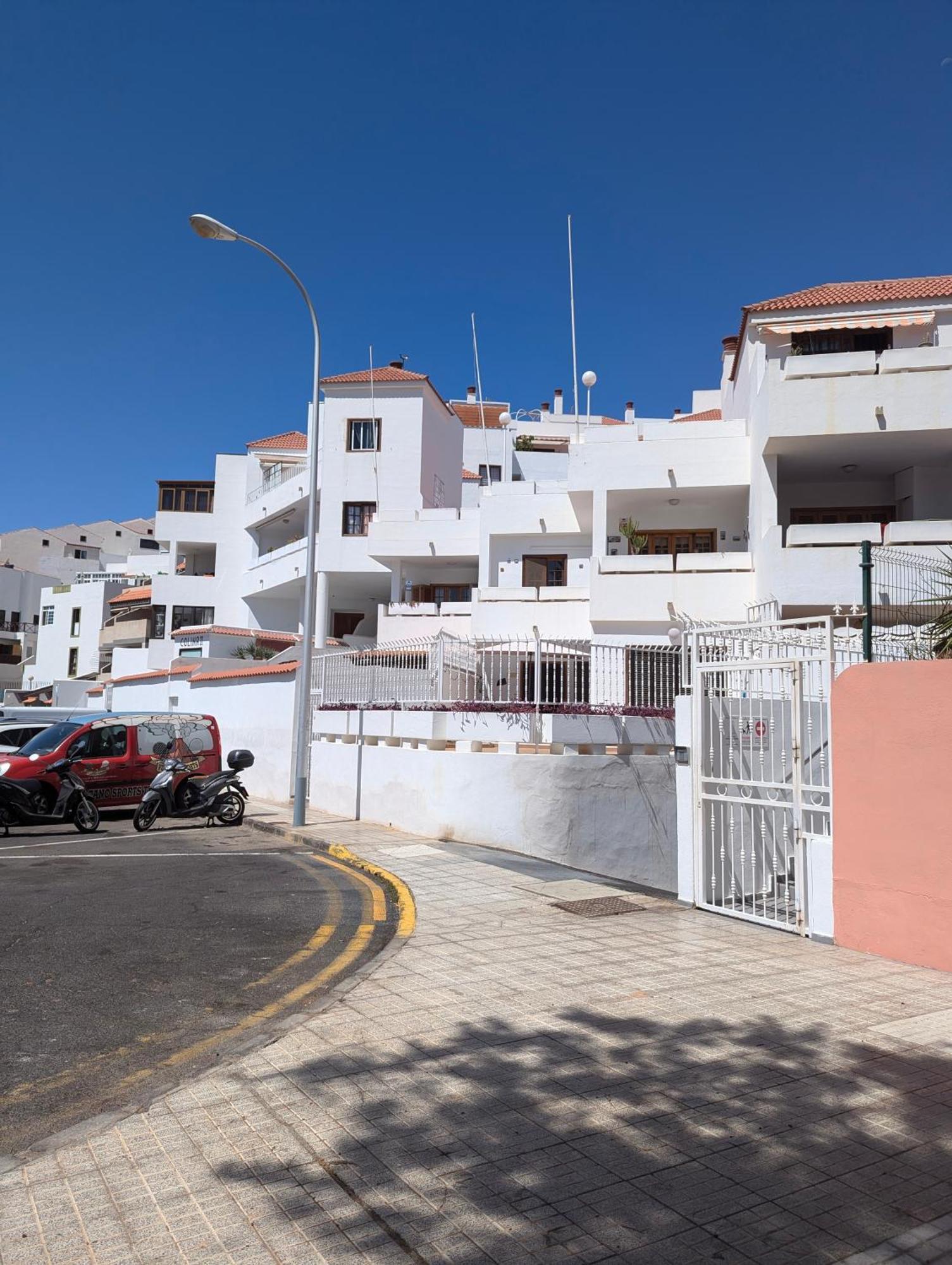 Cozy Apartment In Los Cristianos Guincho  Экстерьер фото