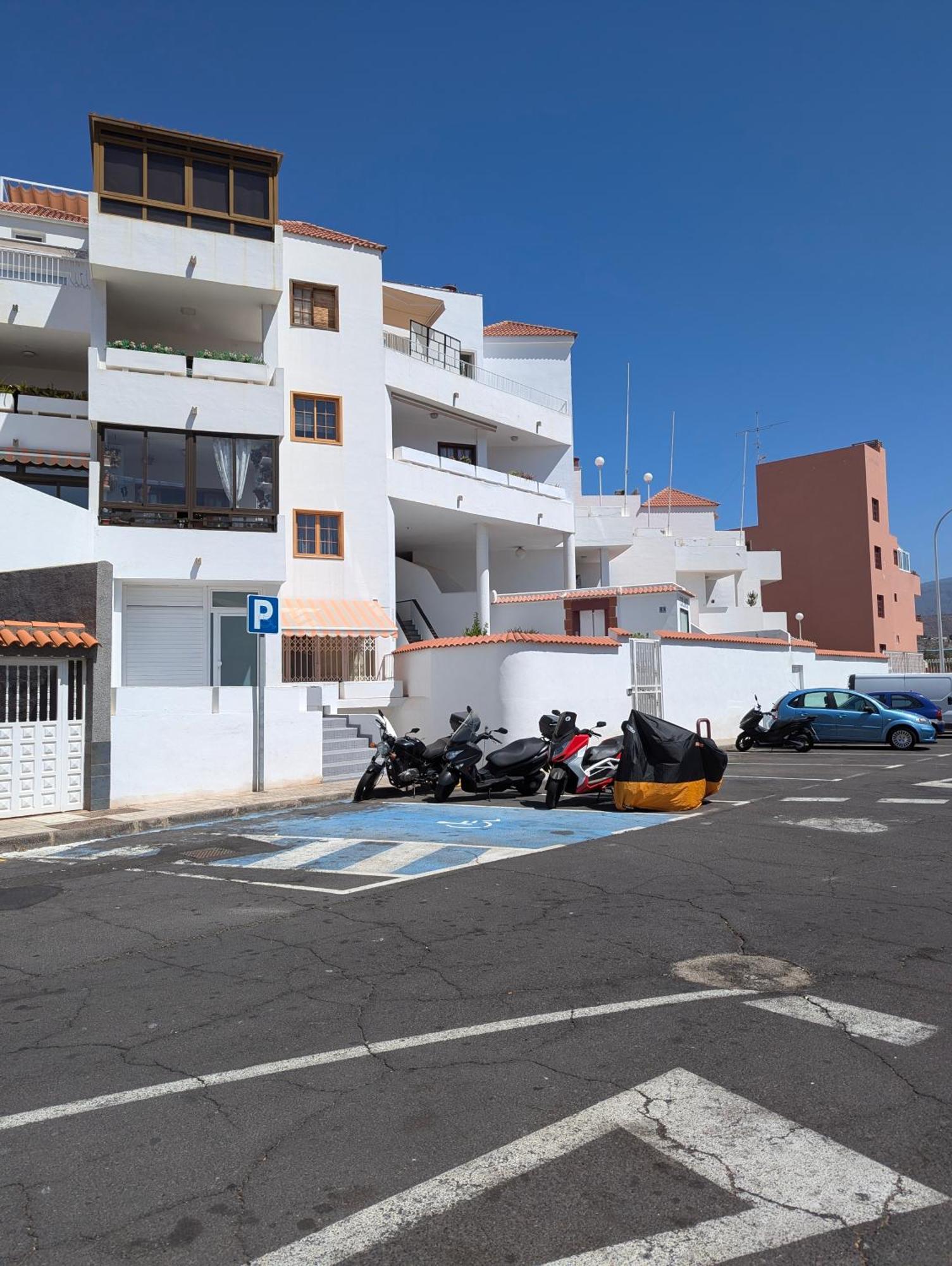 Cozy Apartment In Los Cristianos Guincho  Экстерьер фото